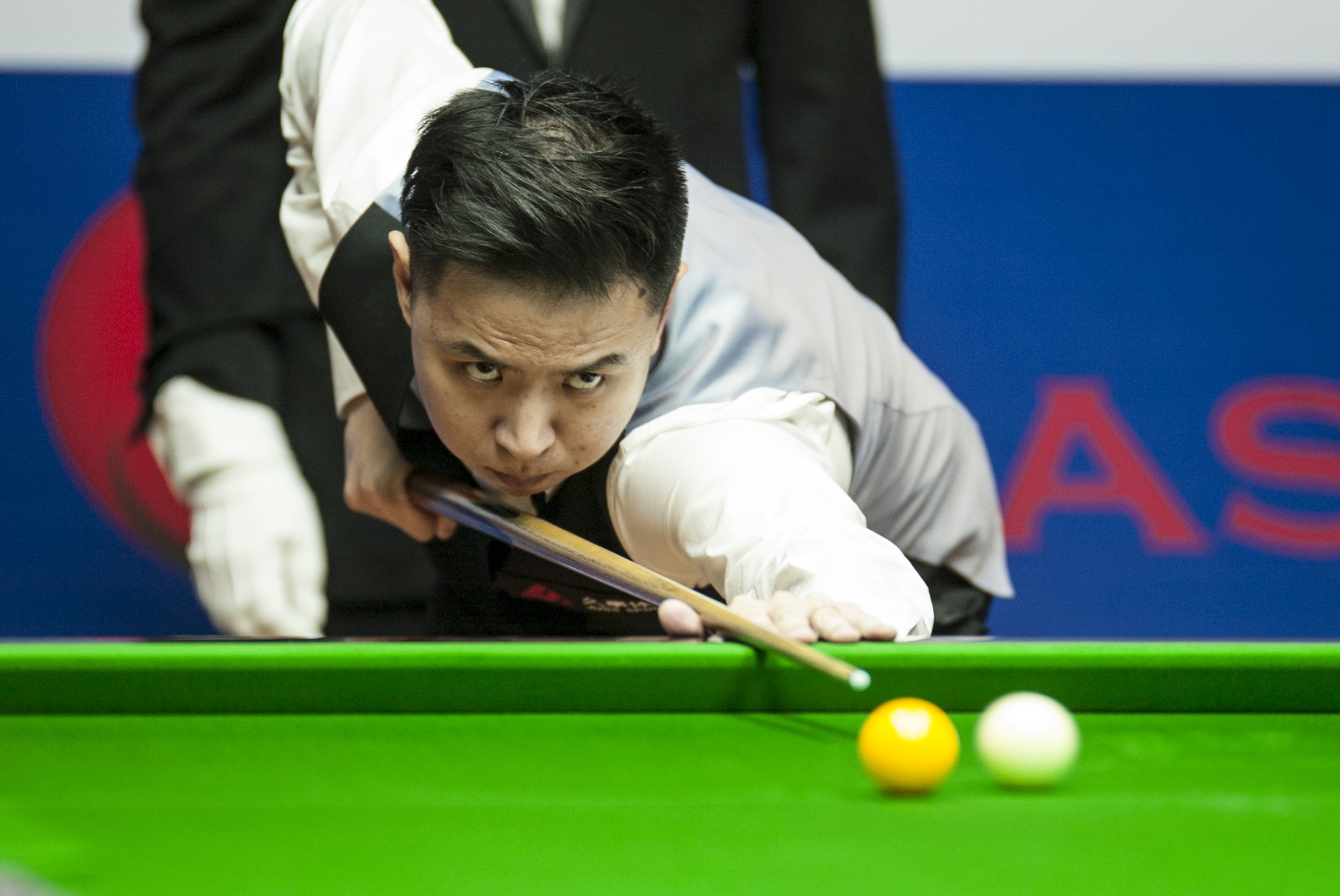 面显示出的 面显示出的